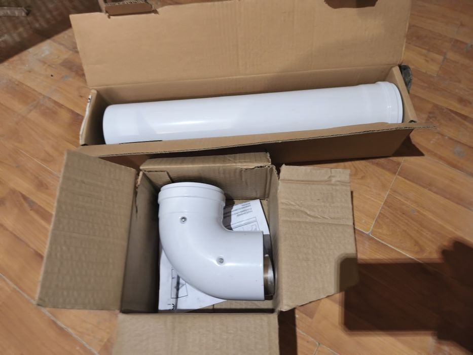 Vând Evacuare centrală termică cu tiraj forțat pt Ariston .