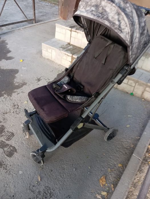 Детская коляска в хорошем состоянии