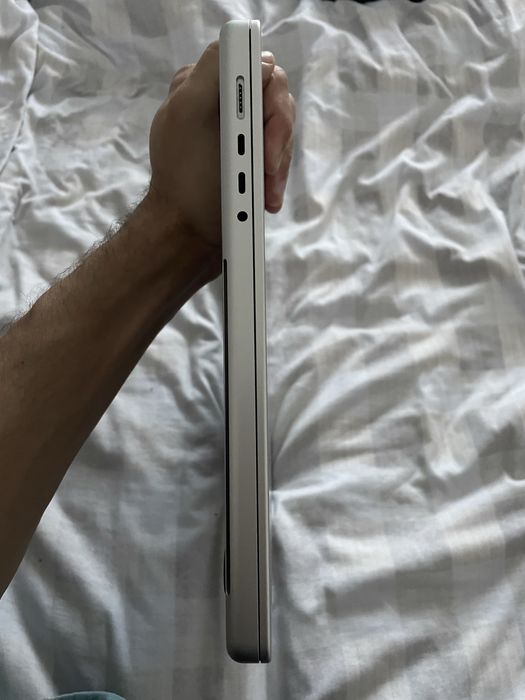 Macbook pro 16 m2 pro 16/512 92%