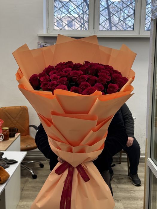 Букет из 101 розы метровые