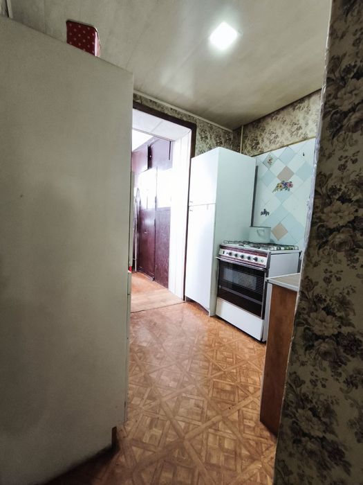 Продаю свою 4х комнатную квартиру, возле университета дипломатии