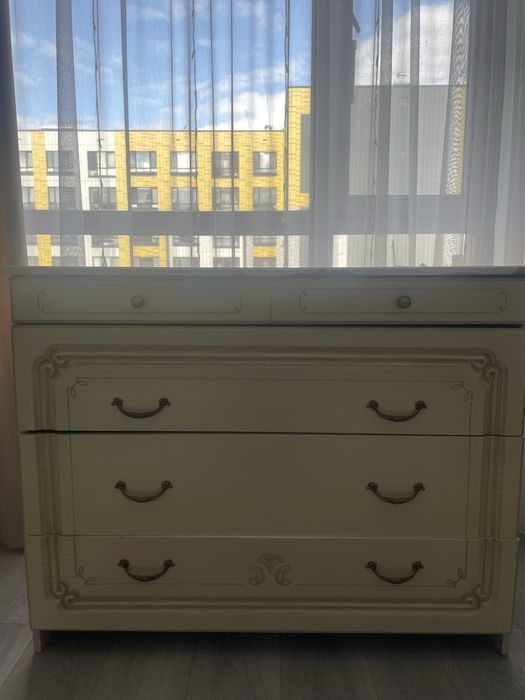 Комод доя спалтни