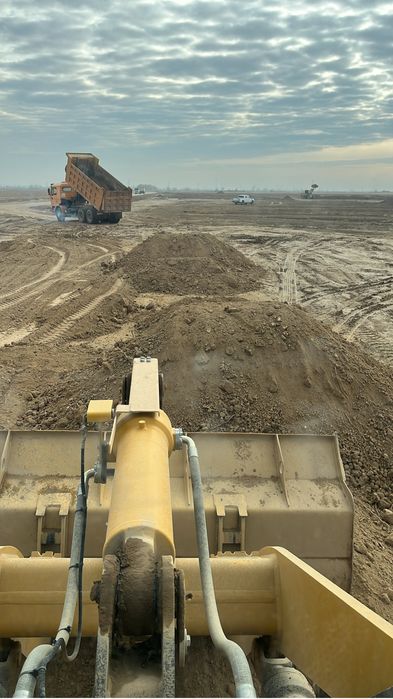 Погрузчик 1,8 кубовый