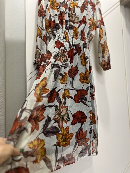 Платье от Zara