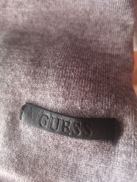 Мъжки пуловери с вълна Guess