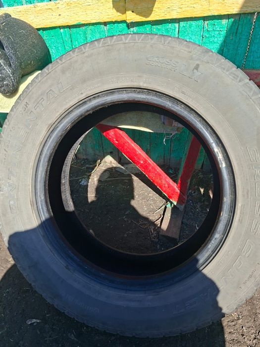 Продаю б/у шины, состоянее среднее