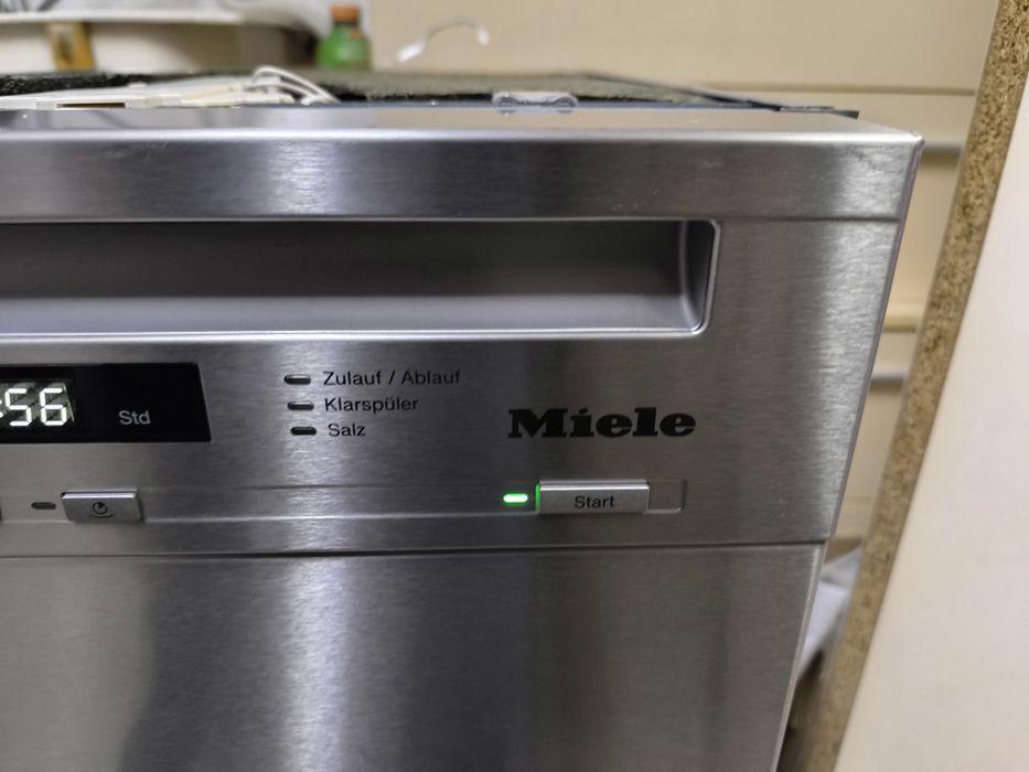 Съдомиялна Miele G 4722 SCI - на 45см. Иноксова за вграждане.