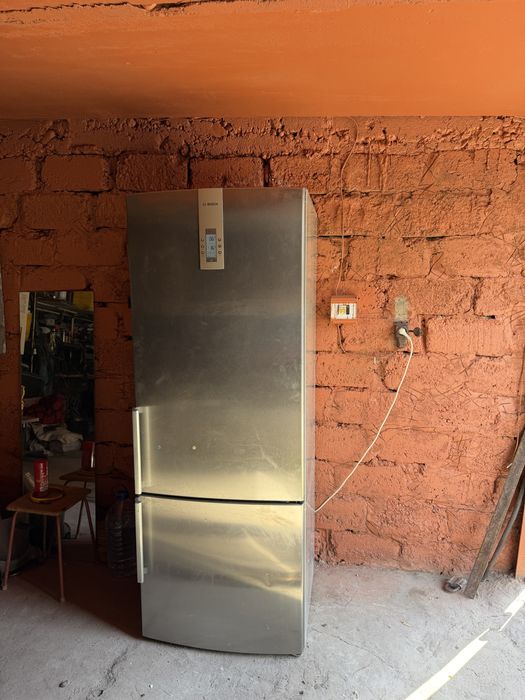 Большой холодильник бош BOSCH