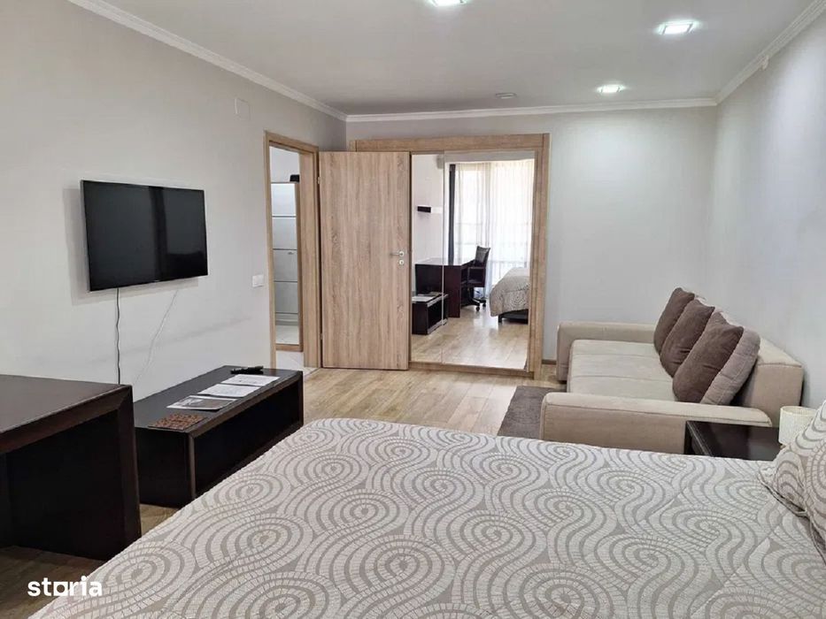 Garsonieră cu balcon, parter în Tractorul