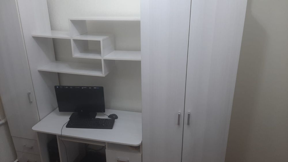 Продам детский гарнитур.