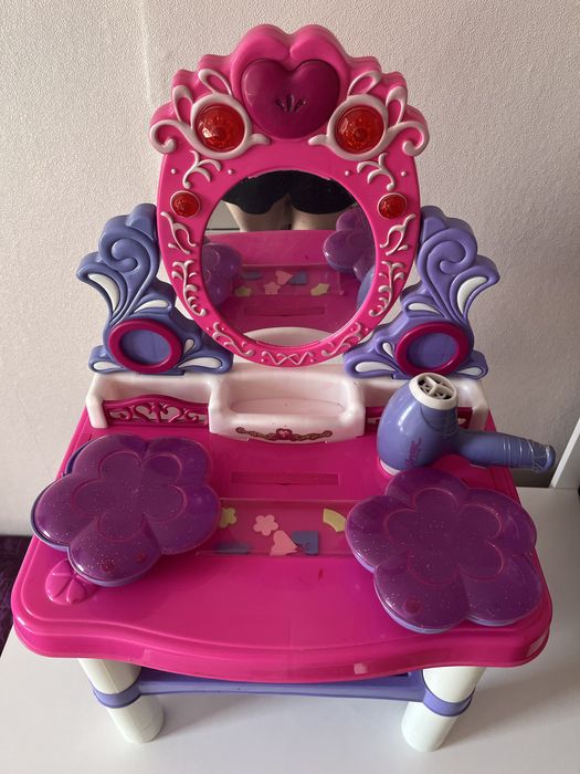 Игрушечный набор «Туалетный столик»