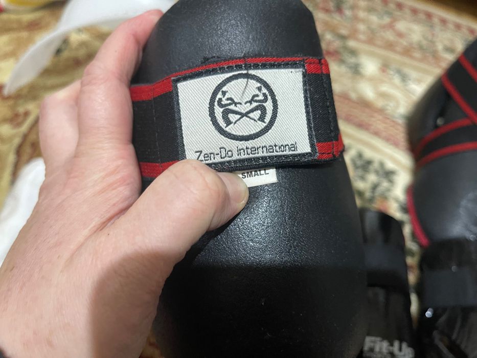 Echipament de kickboxing