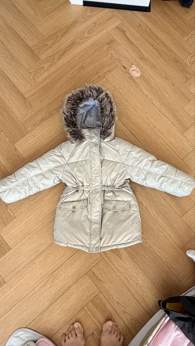 Куртка зимняя на девочку