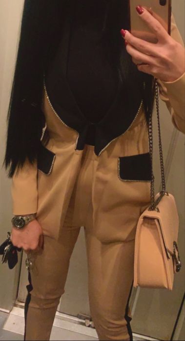 Costum BBY - Marimea 36 cu pietricele
