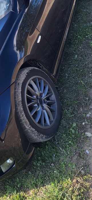 Vând jante R 16 cu cauciucuri