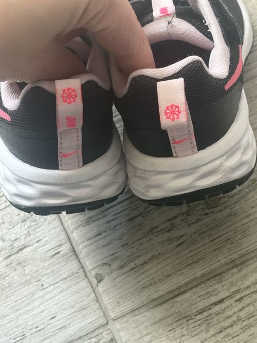 Маратонки Revolution 6, Nike 28 номер