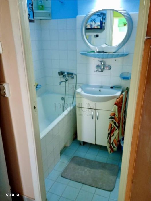 Dacia, apartament 2 camere, decomandat, centrala proprie