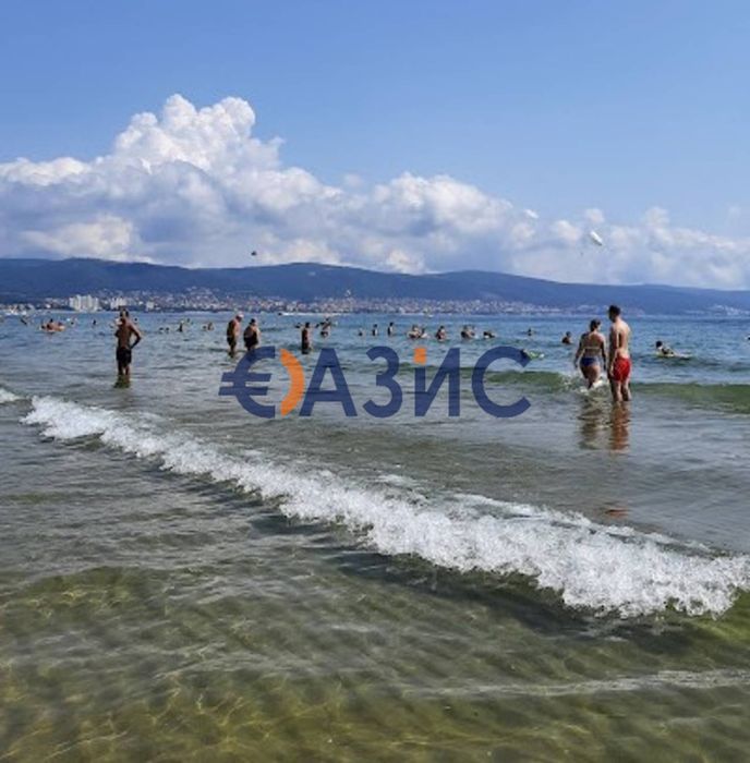 Продава се Двустаен апартамент в к.к. Слънчев бряг - 50 кв.м за 980 €/кв.м - Снимка #13