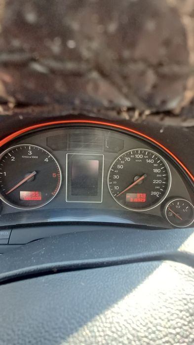 Vând Audi A4 B6, 1.9