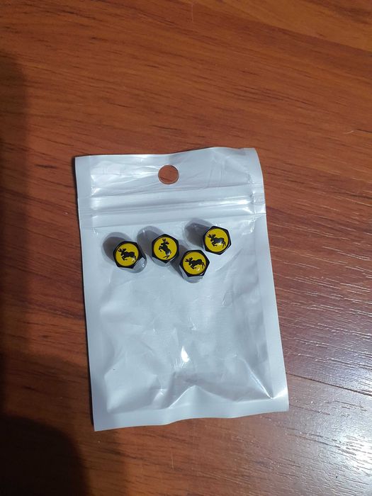 Метална емблема (значка) Volvo,капачки за винтили,S80,XC70