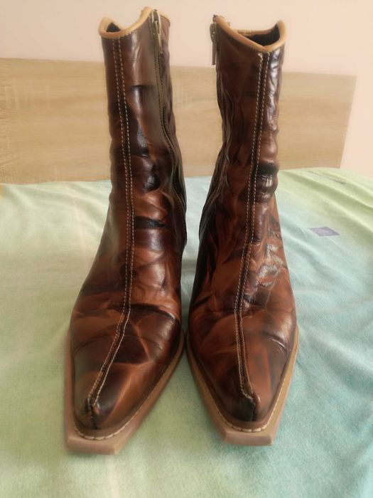 Дамски ботуши  от естествена кожа