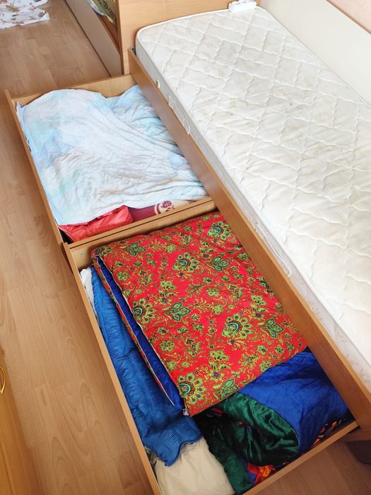 Продаются кровати с ящиками