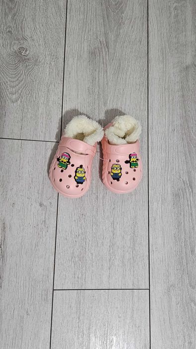 Papuci crocs roz, marime 22