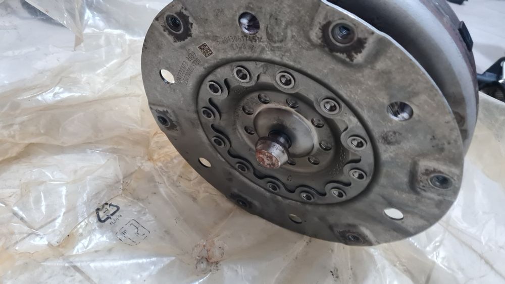 Турбина – Хидротрансформатор за BMW скоростна кутия GA8HP70