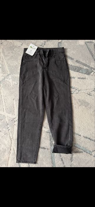 Джинсы серые