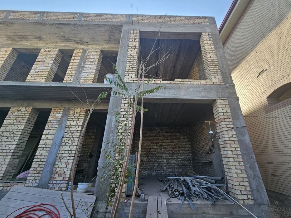 Дом коробка 3.5 соток район мирзо улугбекский  улица шортэпа