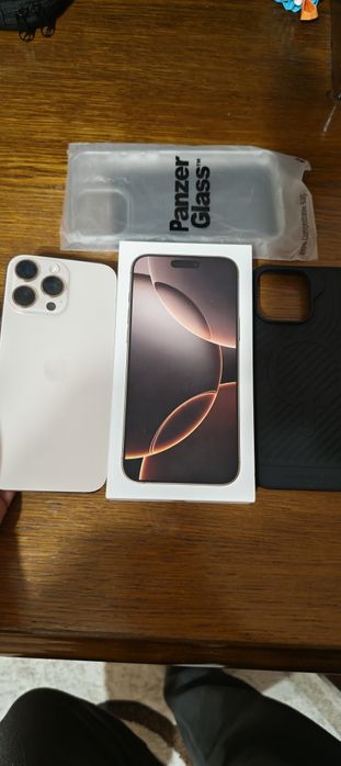 iPhone 16 Pro max 256gb battery 93