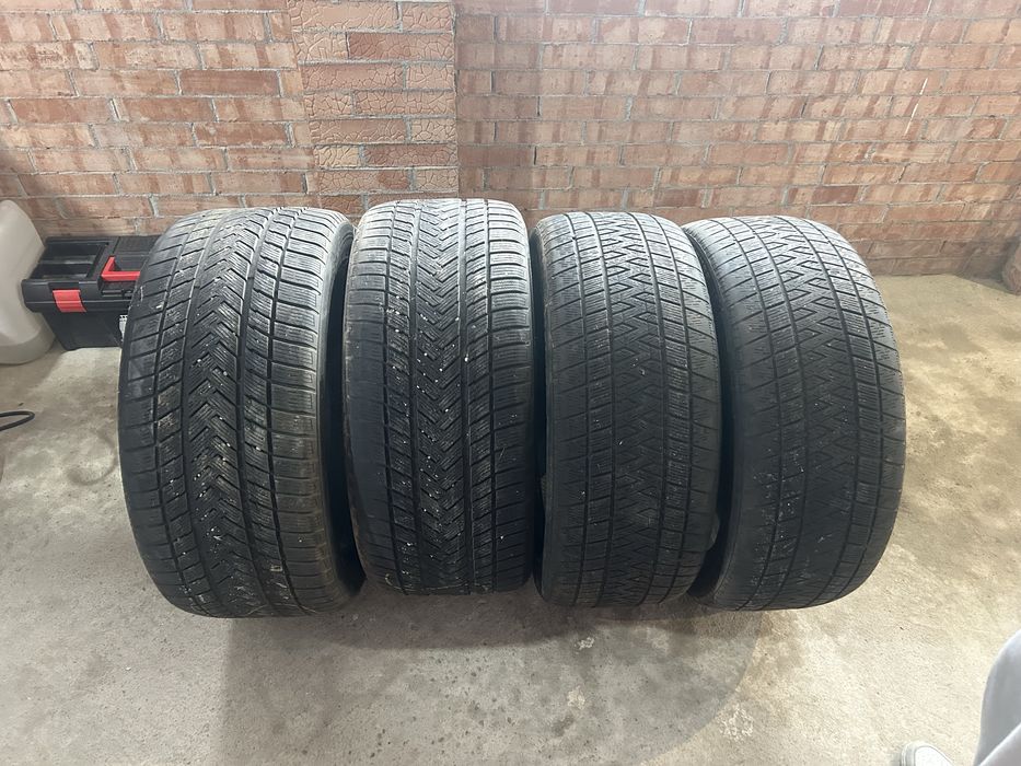 Anvelope 315/40 21R si 275/45 R21