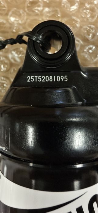 Заден амортесьор/Шок RockShox Monarch Plus RC3 DebonAir-200 x 51mm M/L