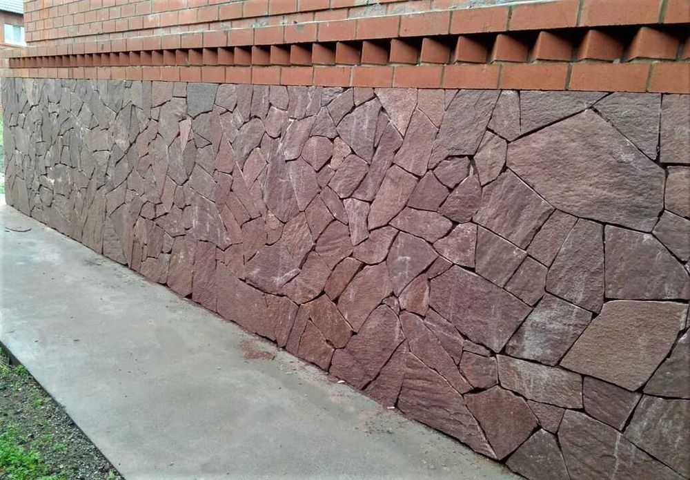 Облицовка натуральным камнем ворота