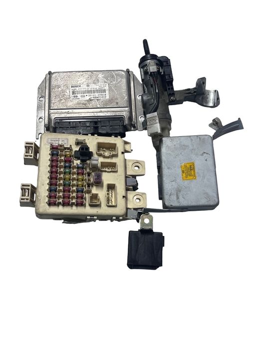 Kit Pornire Hyundai Elantra Xd 2000 - 2006 2.0 Crdi Euro 3 D4Ea Bosch