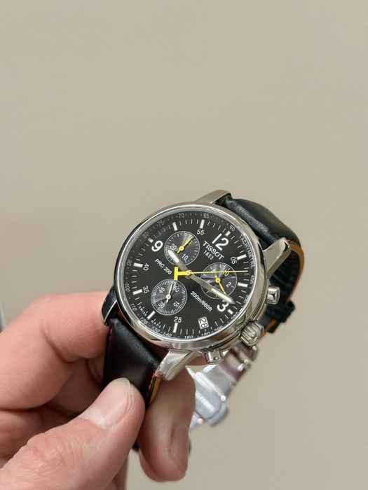 ОРИГИНАЛ Tissot  Швейцария хронограф в идеале