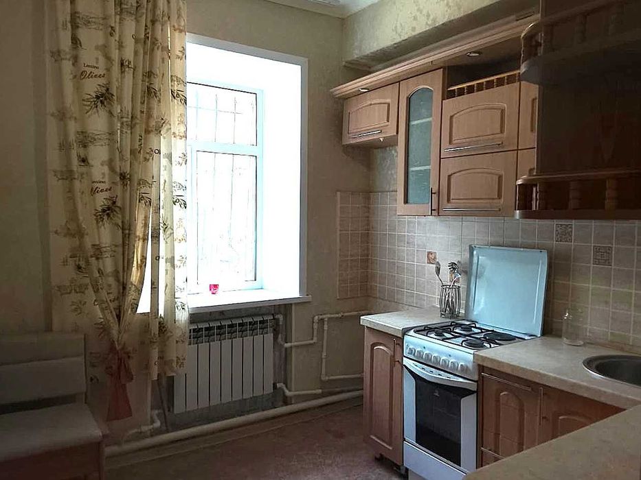 Продам трешку Аль-Фараби))) 75кв.м.