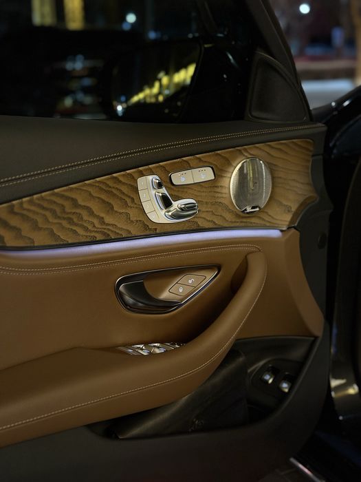 Mersedec - Benz E300 e