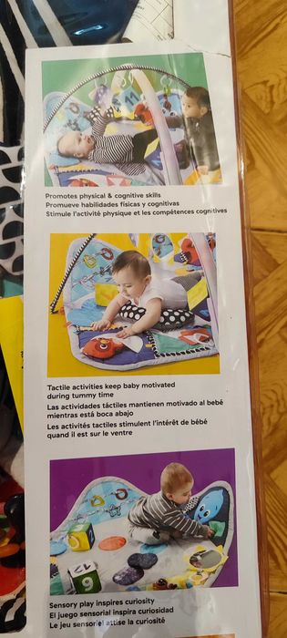 Активна гимнастика Sensory Play Space Baby Einstein