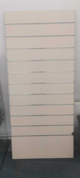 Mobilier panou Slat wall, crocodili, agățătoare