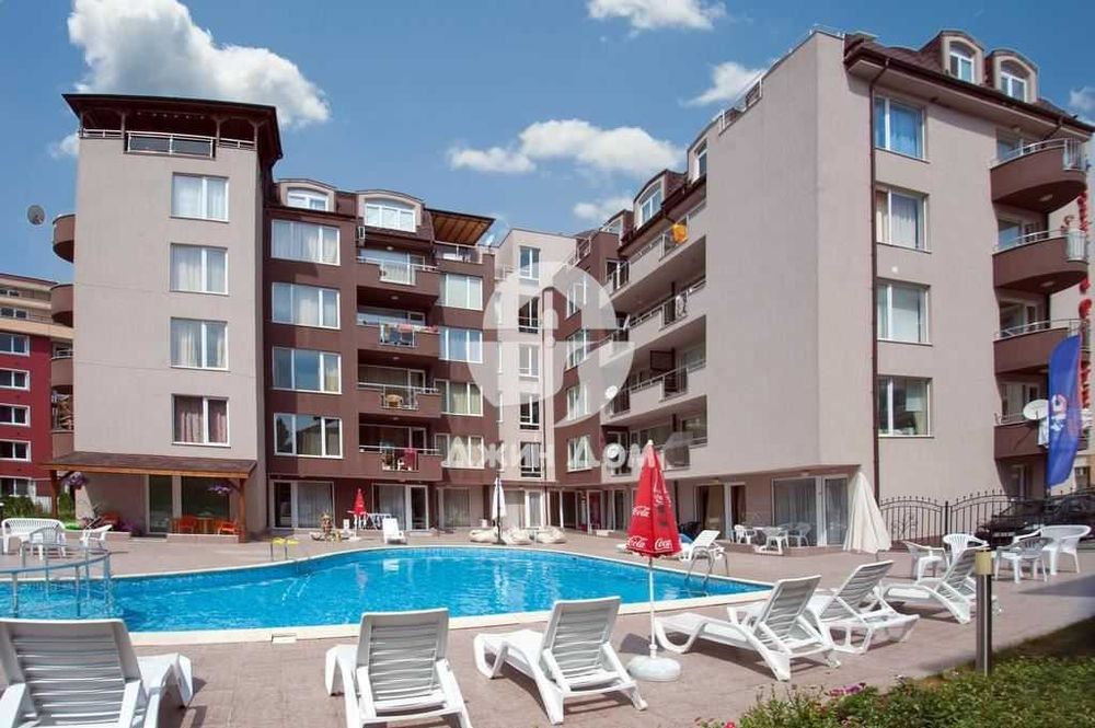 Продава се Двустаен апартамент в к.к. Слънчев бряг - 48 кв.м за 1428 €/кв.м - Снимка #8