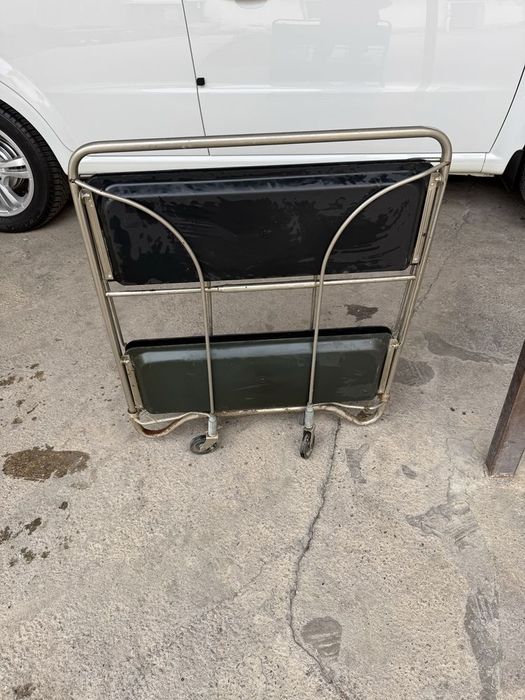 Продаётся столик раскладной