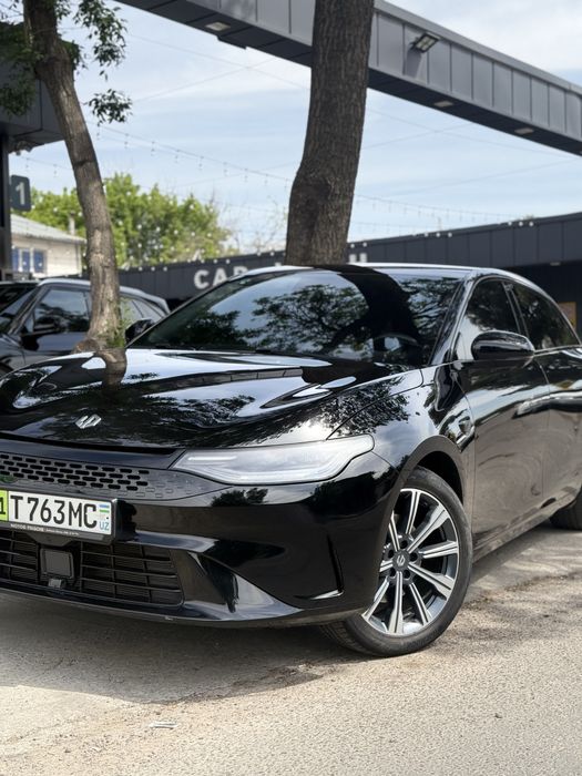 Leapmotor c 01 sotiladi pul zarur