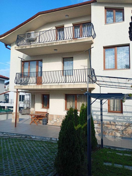 Дава се под наем Етаж от къща в Варна, Бриз - 80 кв.м за 498.27 € - Снимка #6