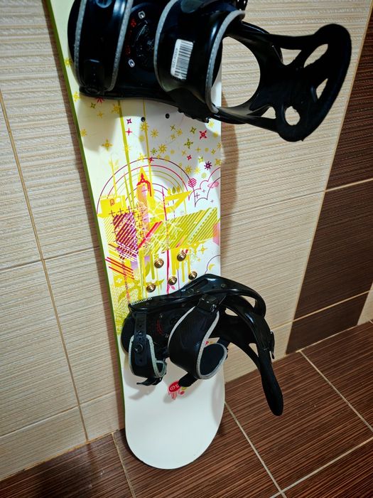 Placa snowboard 148 +legături boots Burton