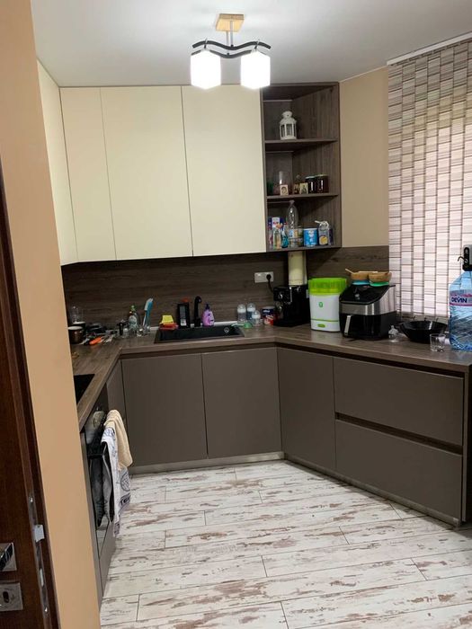 Продава се Къща в Кюстендил, Център - 290 кв.м за 528 €/кв.м - Снимка #2