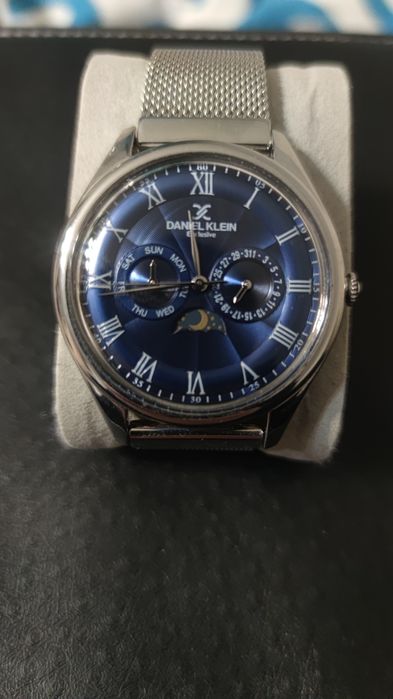 Часы Daniel Klein