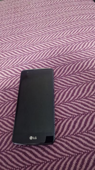 Vând  Elgi  telefon