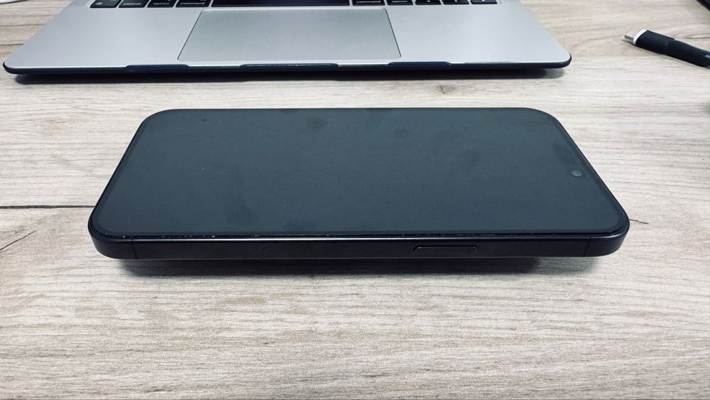 IPhone 15 Pro Max 256 Sim / eSim