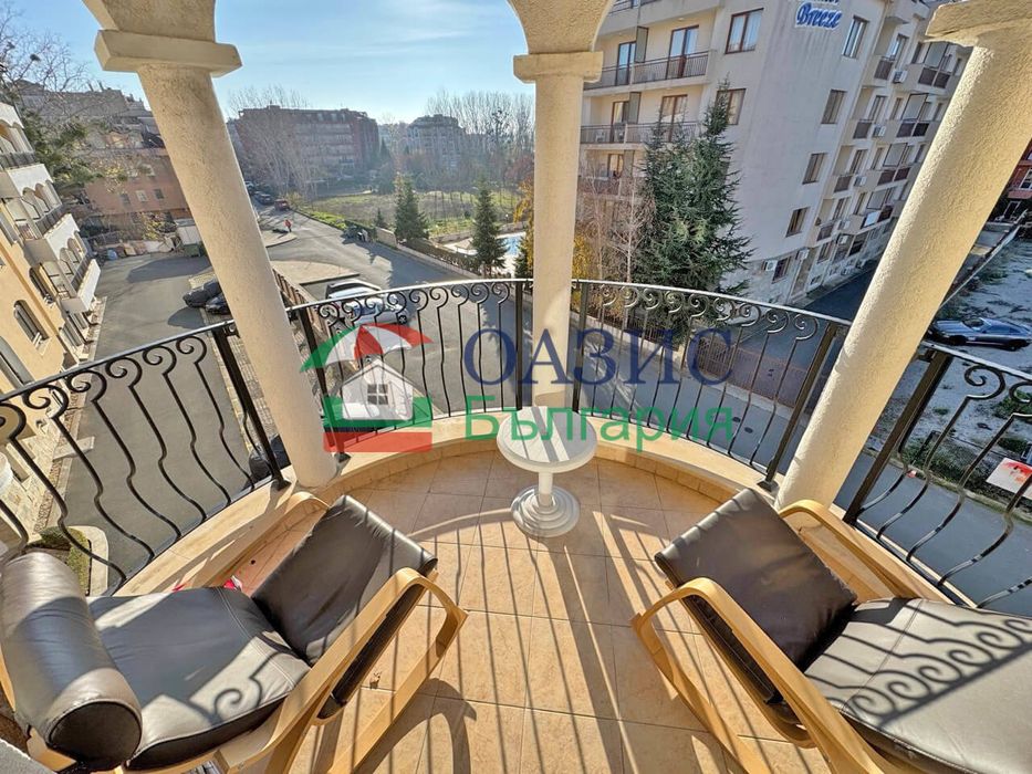 Апартамент с 2 спални в комплекс Роял Сан, Слънчев Бряг, 93 кв. м, 120 000 евро